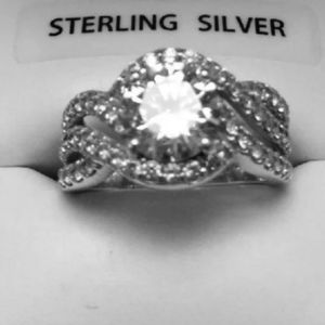 Sterling silver cz wedding ring size 6 3/4
